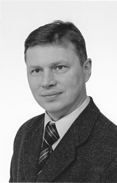 2007 -  2022        Dariusz Bujak